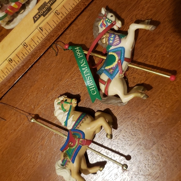 Vintage Carousel House Ornaments lot of 9 - Picture 10 of 10